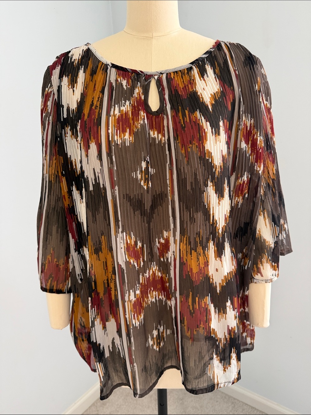 One World Women's Sheer pleat Blouse in Brown Multi SZM